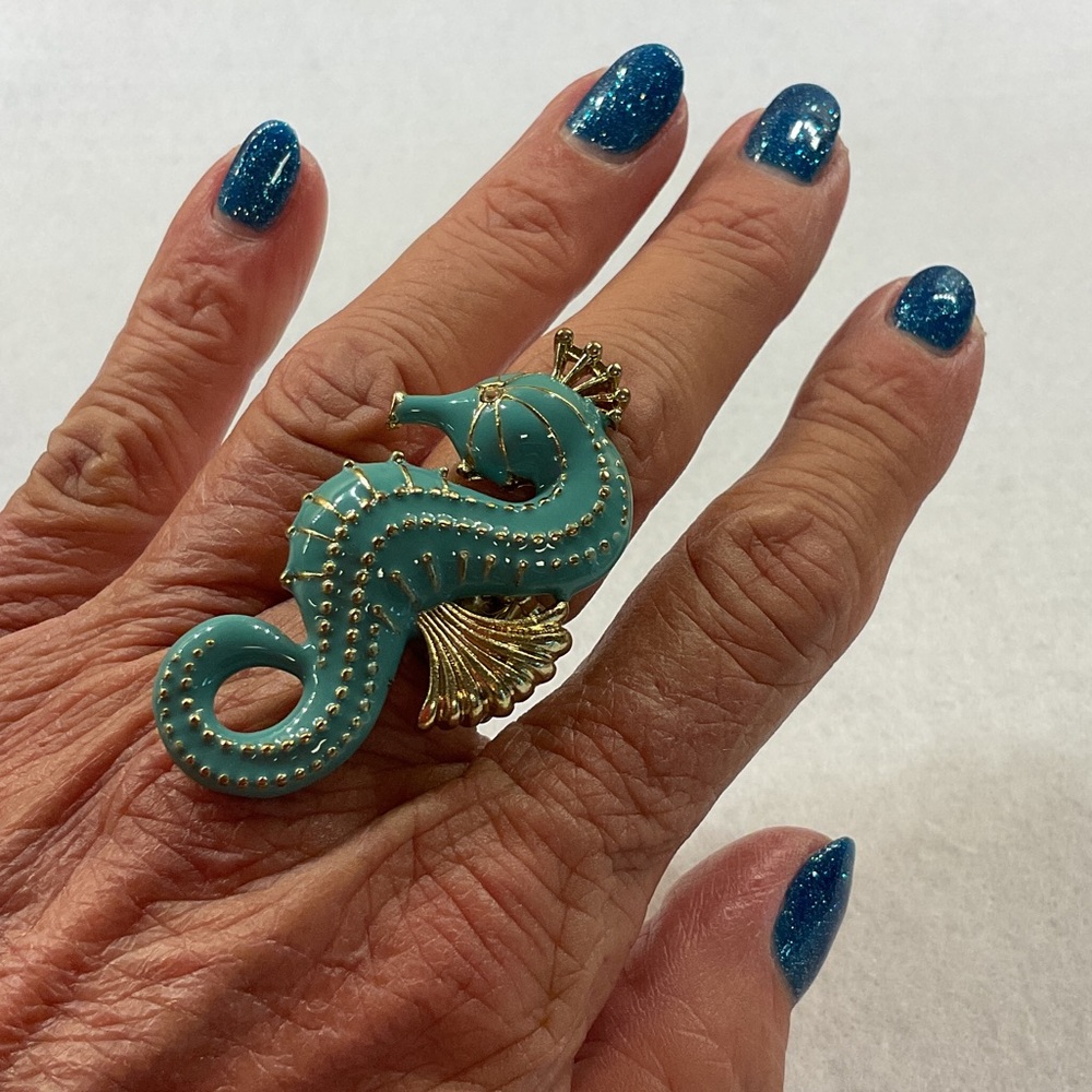 Seahorse Ring